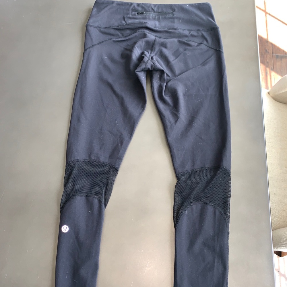 Black lulu leggings